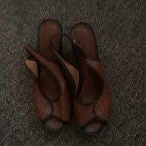 Wedged sandals